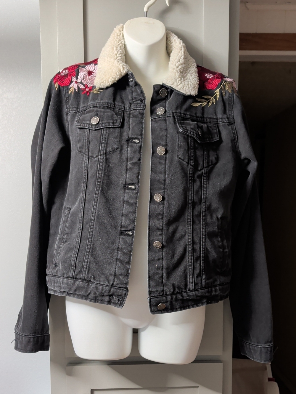 Love Tree Black Denim Jacket with Cream Sherpa Collar & Red Floral Embroidery